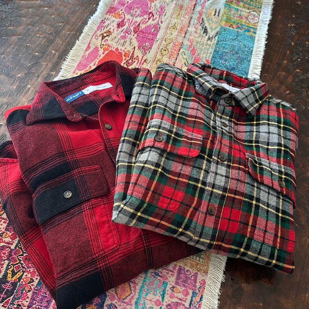 Old Navy Flannels Men’s size small